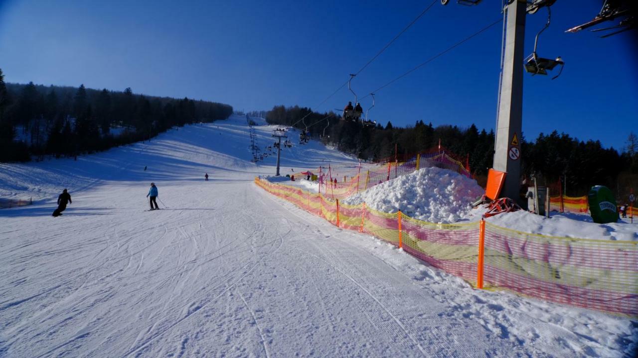 Pensjonat Laworta Ski Ustrzyki Dolne Exterior foto